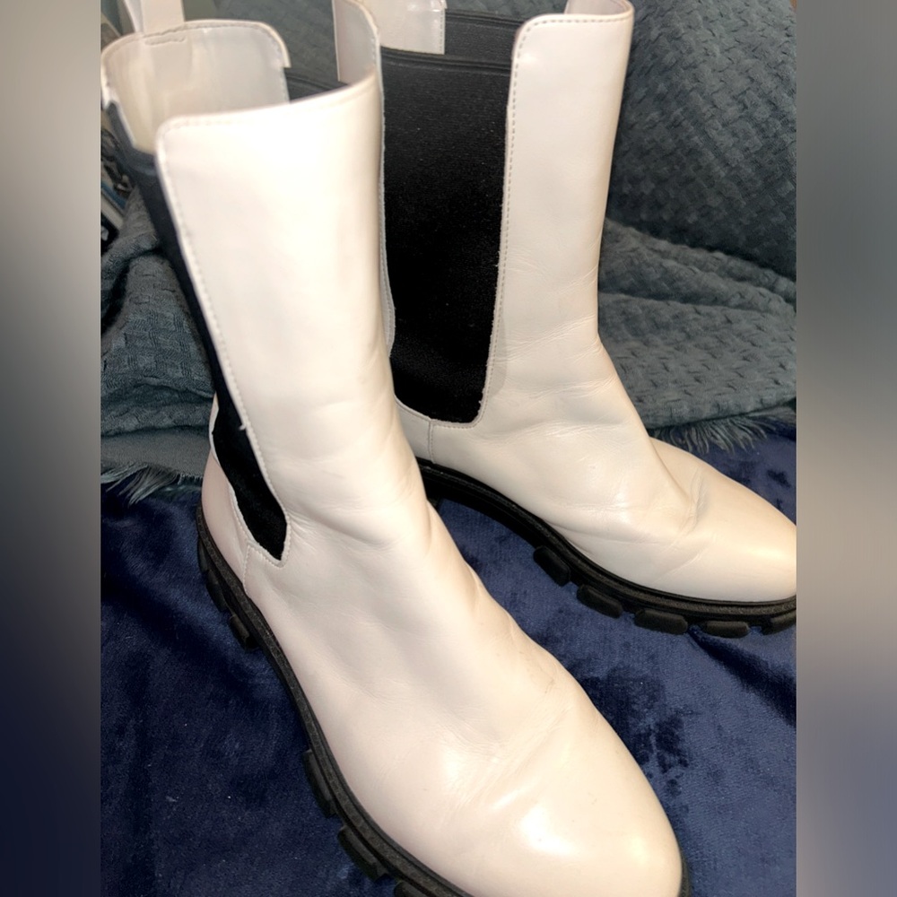 Preloved Michael Kors Elastic Side Panel Boots